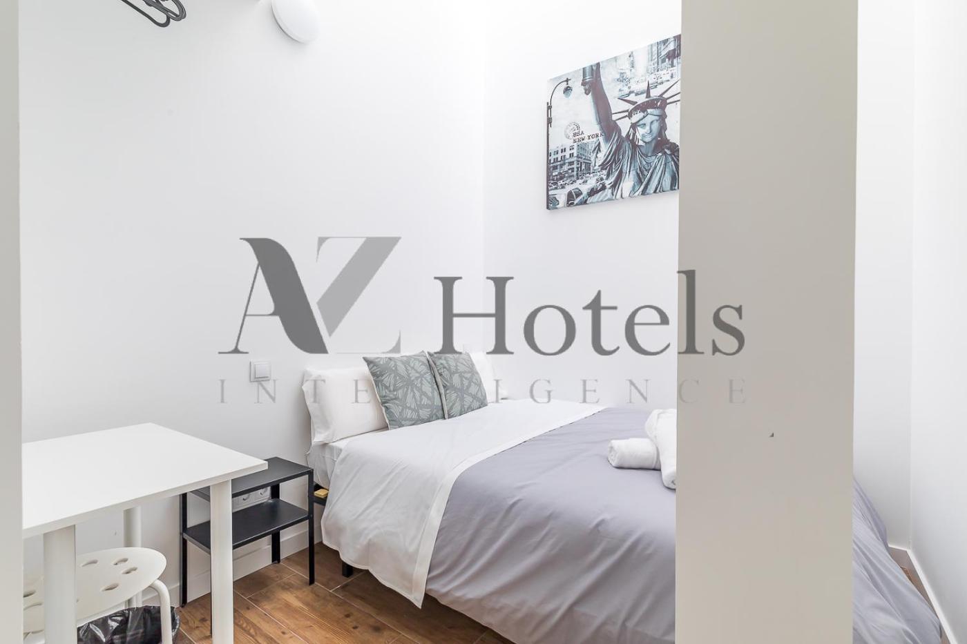 Ayz Luis Cabrera-auto Check-in Hotel